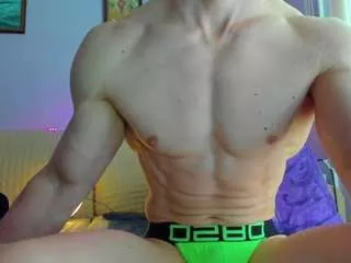 Shestifold from CamSoda