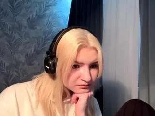 simonaaguada from CamSoda is Freechat