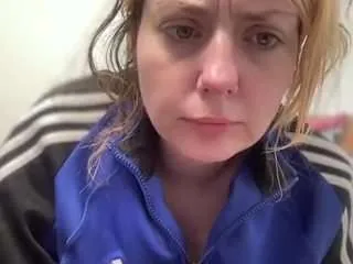 skarlettroseee from CamSoda is Freechat