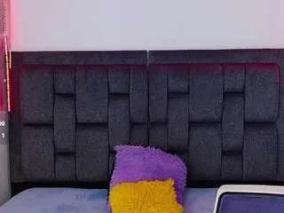 skinnybigc0ck20 from CamSoda is Freechat