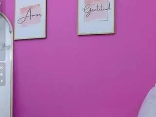 skinnyneighbour from CamSoda is Freechat