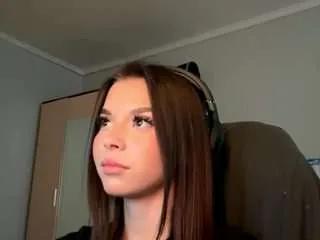 skylarking from CamSoda is Freechat