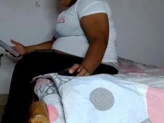 smallgiorgina9 from CamSoda is Freechat