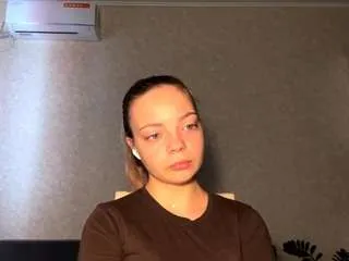 sofiariverashimmer from CamSoda is Freechat