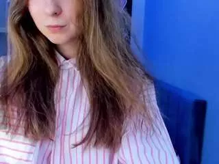 Soft-as-a-flower from CamSoda