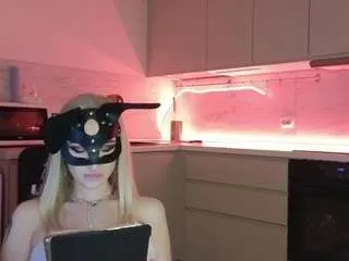 Sofyandmike from CamSoda