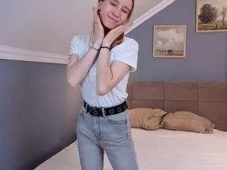 sue-holland from CamSoda is Freechat