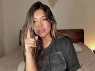 sunrisee from CamSoda is Freechat
