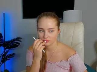 sweet-amily from CamSoda is Freechat