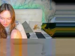 t33nstefaniaa from CamSoda is Freechat