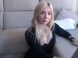 tattoobbgirl from CamSoda is Freechat