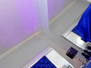 tessa-mancini on CamSoda 