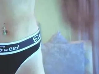 thaliaa-parkerr from CamSoda is Freechat