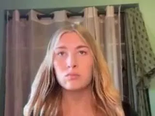 thelittlebambii from CamSoda is Freechat