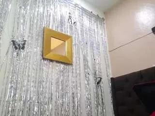 tiinyemilly from CamSoda is Freechat