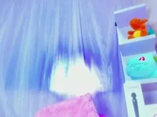 togaakazumii from CamSoda is Freechat