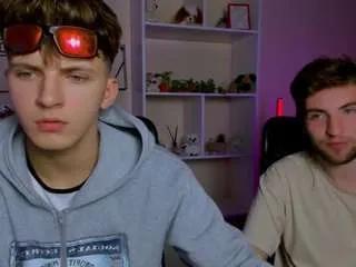 travis-wolf from CamSoda is Freechat