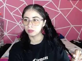 valentina-12 from CamSoda is Freechat