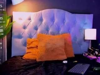 Girls: try live performances with matured performers, from dancing to quirks, in a variety of beautiful sex cams.