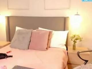 valentinafox from CamSoda is Freechat