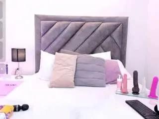 valerypretty-1 from CamSoda is Freechat