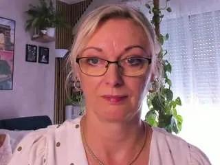 vanessasoft from CamSoda is Freechat