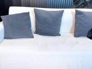 venus-cooper from CamSoda is Freechat