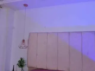 venusssxxx from CamSoda is Freechat