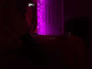 versfunotterboi from CamSoda is Freechat