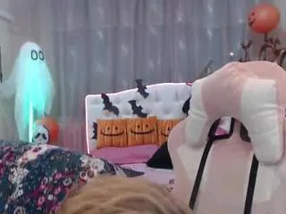 vestawoody from CamSoda is Freechat