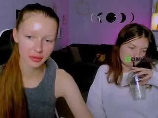 victoria-pretty from CamSoda is Freechat