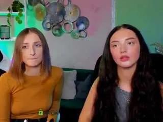 victoria-pretty from CamSoda is Freechat