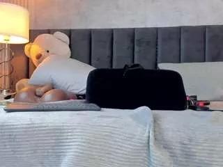 Viioletlover from CamSoda