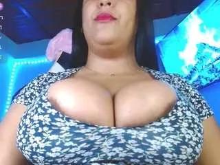 viky-morena from CamSoda is Freechat