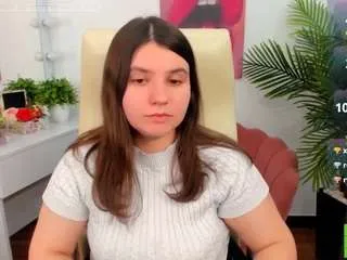 Violashy from CamSoda