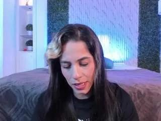 Girls: try live performances with matured performers, from dancing to quirks, in a variety of beautiful sex cams.