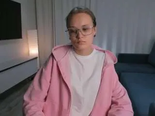 vivianthom from CamSoda is Freechat