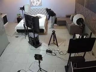 voyeurcam-jb-photo-studio from CamSoda is Freechat
