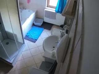 voyeurcam-julmodels-bath-2nd-2 from CamSoda is Freechat