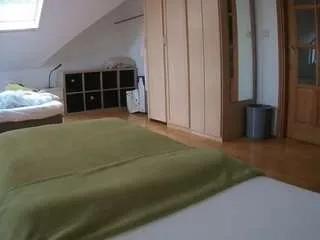 voyeurcam-julmodels-bed-1 from CamSoda is Freechat