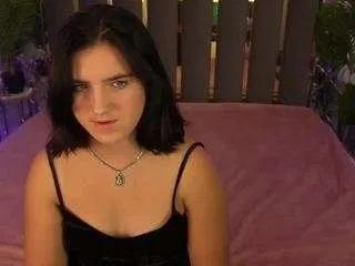 wildzee from CamSoda is Freechat