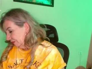 Xcarllet69 from CamSoda