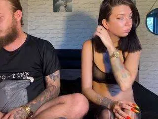 Younghotcouple from CamSoda