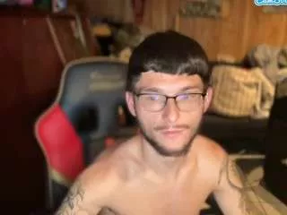 Youngkubenski215 from CamSoda