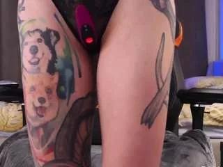Girls: try live performances with matured performers, from dancing to quirks, in a variety of beautiful sex cams.