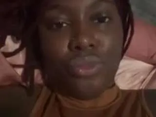 yoursecret1425 from CamSoda is Freechat