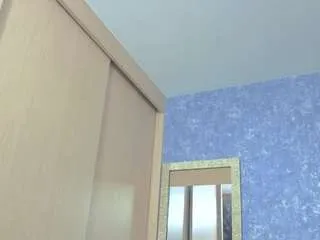 yulissa-girls from CamSoda is Freechat