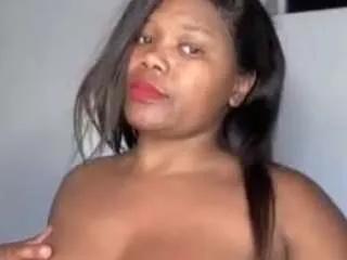 zarri-honey from CamSoda is Private