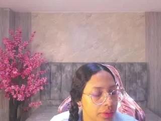 zhara-rose-s from CamSoda is Freechat