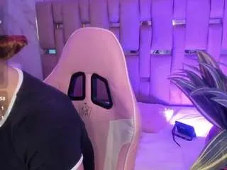 Zharalux from CamSoda